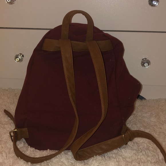 Forever 21 - Picture 2 of 6